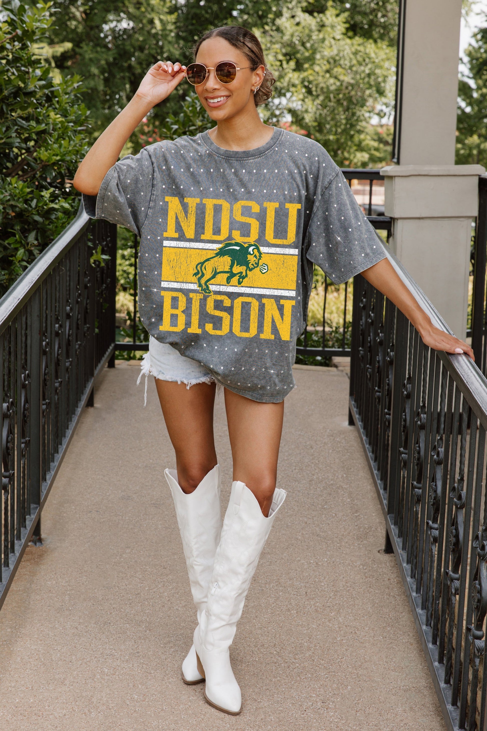 NORTH DAKOTA STATE BISON ON THE BALL OVERSIZED ALL-OVER MINI RHINESTONE SHORT SLEEVE CLASSIC TEE WITH RIBBED NECKLINE