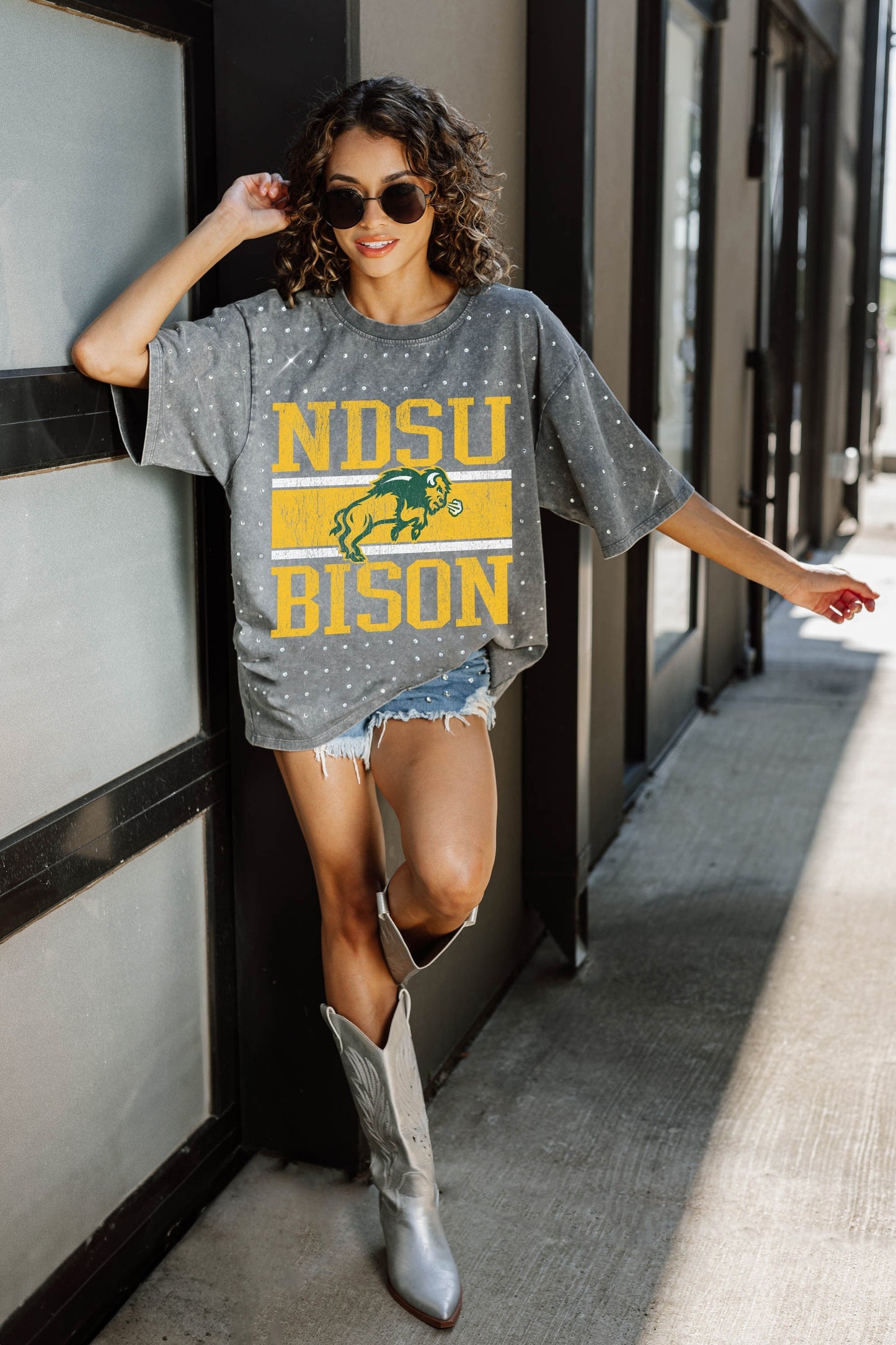 NORTH DAKOTA STATE BISON ON THE BALL OVERSIZED ALL-OVER MINI RHINESTONE SHORT SLEEVE CLASSIC TEE WITH RIBBED NECKLINE