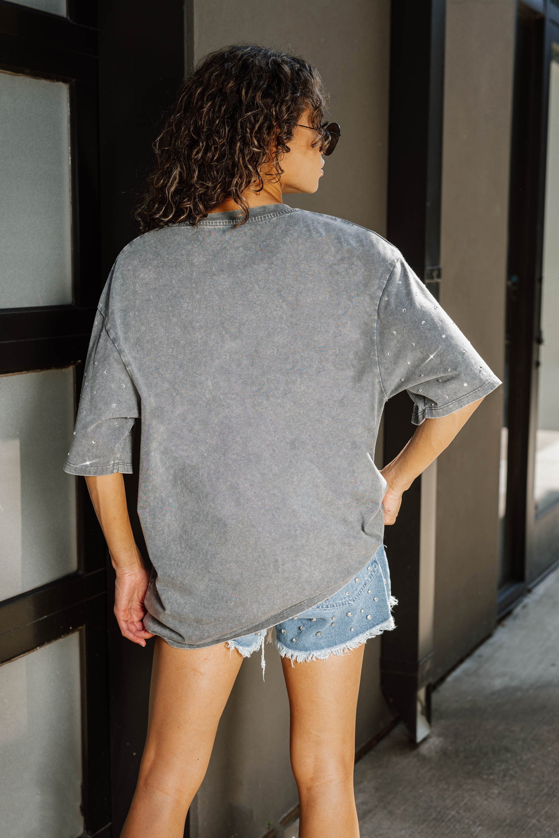 SOUTH FLORIDA BULLS ON THE BALL OVERSIZED ALL-OVER MINI RHINESTONE SHORT SLEEVE CLASSIC TEE WITH RIBBED NECKLINE