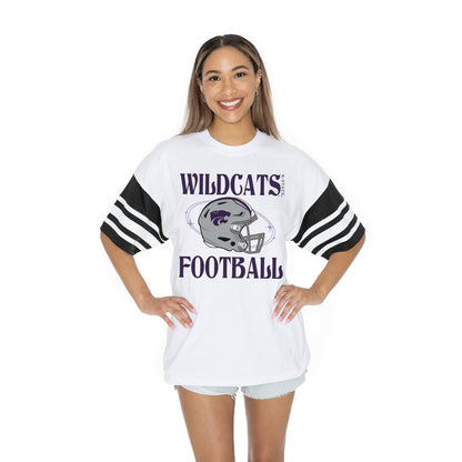 KANSAS STATE WILDCATS STARTING LINEUP BOLD CONTRAST, OVERSIZED, SPORTY HERITAGE-STRIPED TEE WITH JERSEY MESH SHORT SLEEVES AND RIBBED NECKLINE