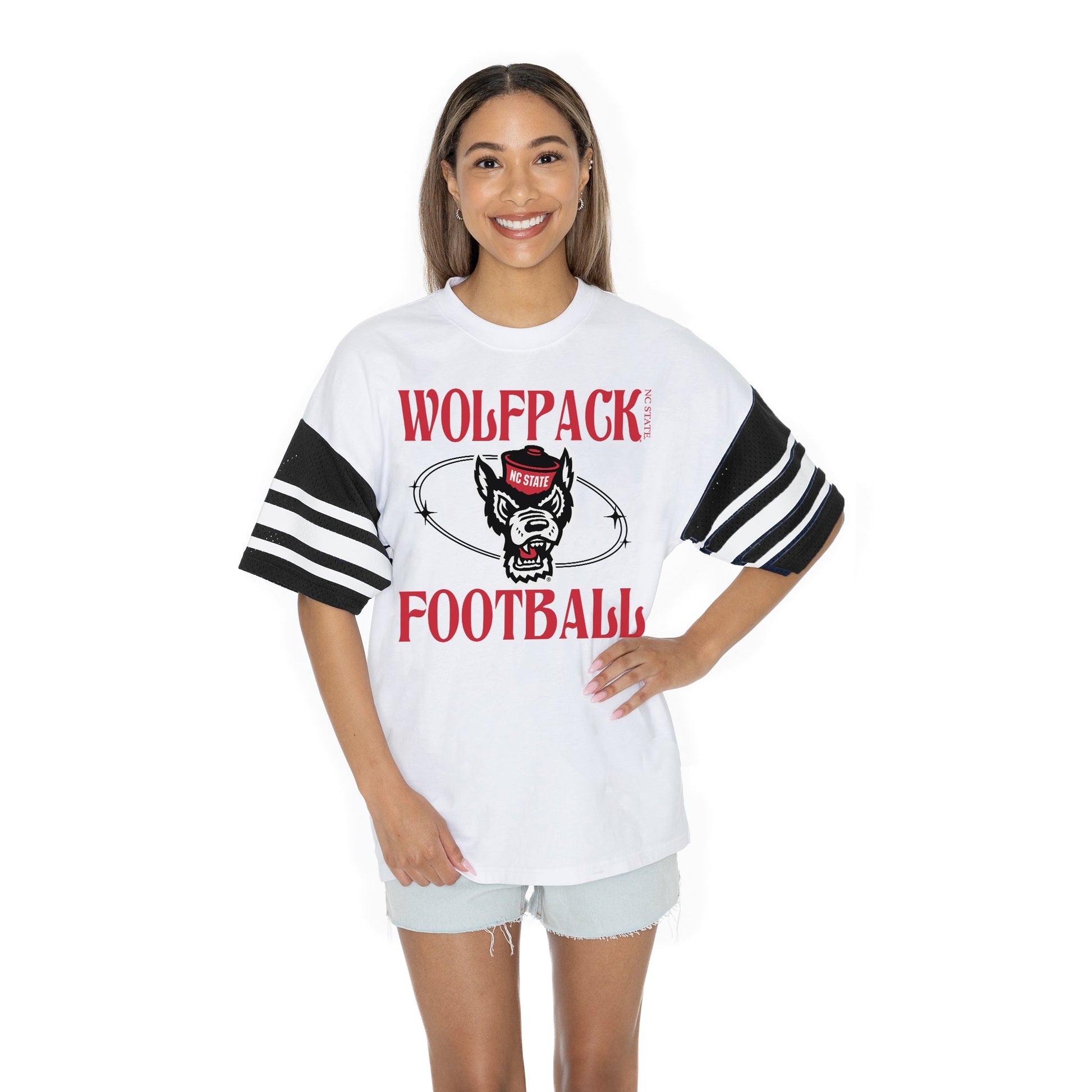 NORTH CAROLINA STATE WOLFPACK STARTING LINEUP BOLD CONTRAST, OVERSIZED, SPORTY HERITAGE-STRIPED TEE WITH JERSEY MESH SHORT SLEEVES AND RIBBED NECKLINE