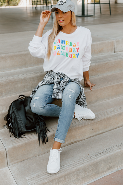 OH HEY GAMEDAY CROPPED LONG SLEEVE TEE