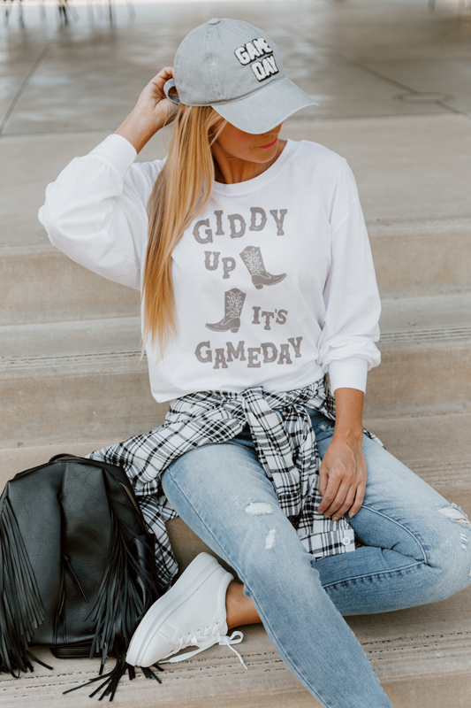 GIDDY UP GAMEDAY CROPPED LONG SLEEVE TEE