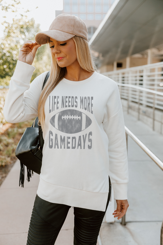 FOOTBALL SEASON SIDE SPLIT PULLOVER