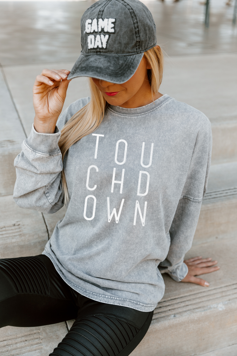 TOUCHDOWN FADED WASH PULLOVER